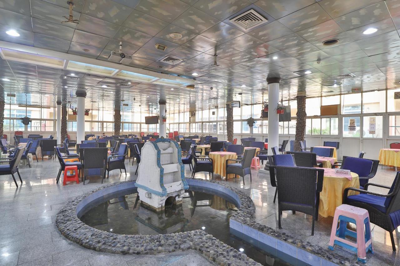 Oyo 366 Waves Hotel Ajman Exterior photo