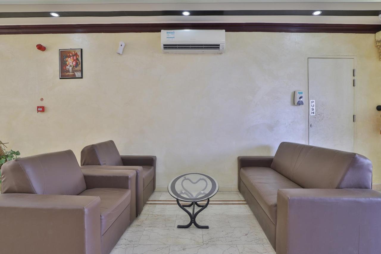 Oyo 366 Waves Hotel Ajman Exterior photo